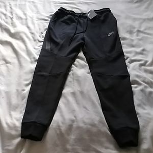Brand New Nike Tech Fleece Joggers